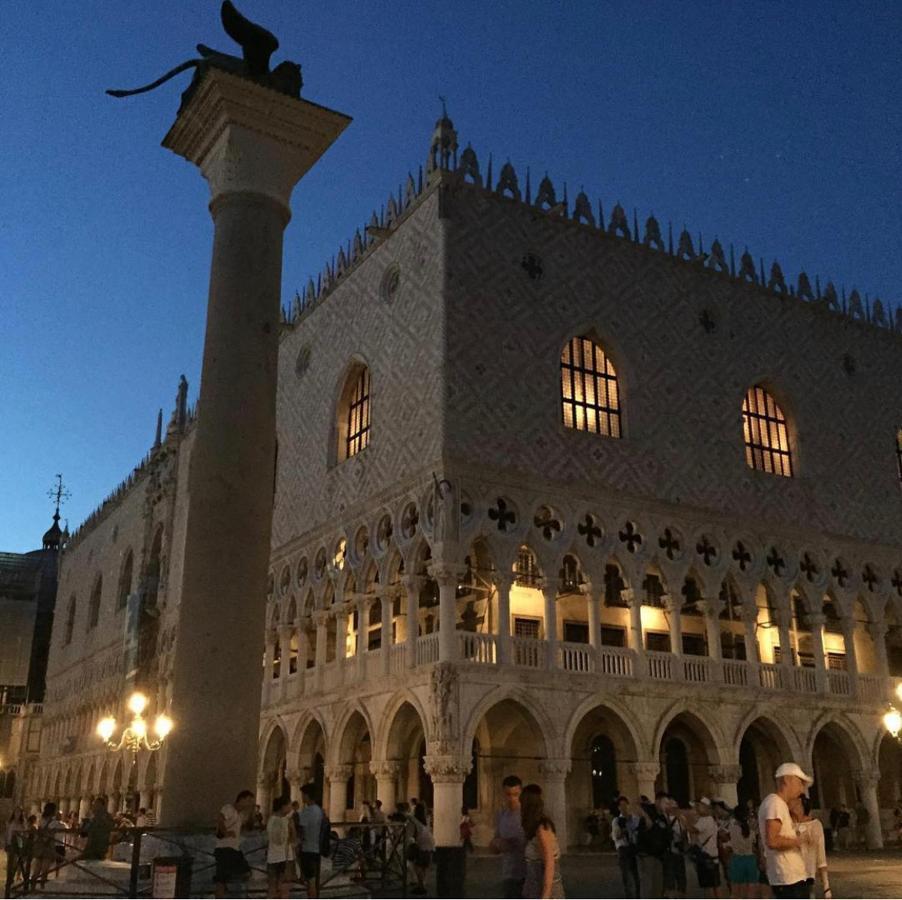 Appartamento Damiana Venice Exterior photo
